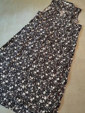 Black Floral Maxi Dress Loose Button V-neck Sz XL Pleated Kate & Sam Laganlook